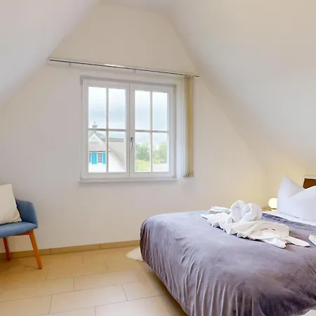 Modernes Ruegenblick 23 Kramerhof Id Rb23 Parow