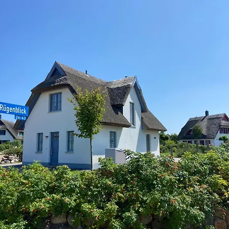 Modernes Ruegenblick 23 Kramerhof Id Rb23 * Parow