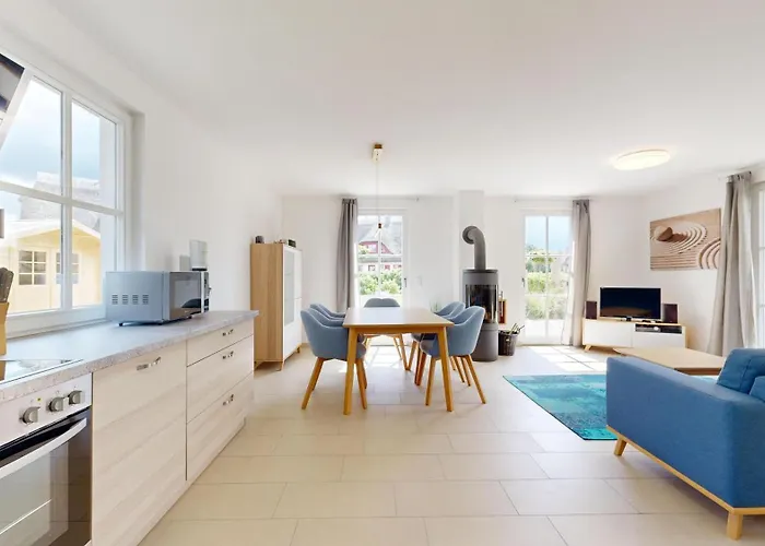 Modernes Ruegenblick 23 Kramerhof Id Rb23 Parow