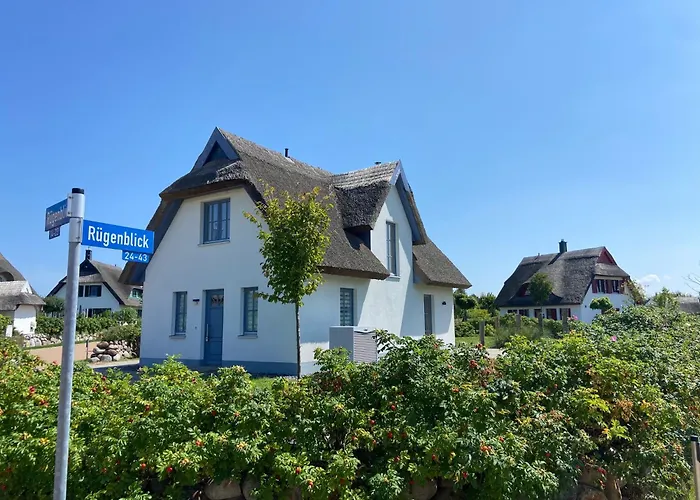 Modernes Ruegenblick 23 Kramerhof Id Rb23 * Parow